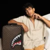 ΕΞΩΤΕΡΙΚΗ ΧΡΥΣΗ ΤΣΕΠΗ ΜΕ ΦΕΡΜΟΥΑΡ «Sharks in Paris» Αποσκευές JETSETTER