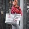 AIR TO THE THRONE Τσάντες Tote