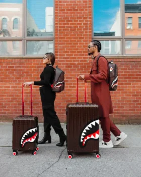 FRENZY SHARKS SHARKNAUTICS Αποσκευή πλευρικού μήκους με σκληρό κέλυφος