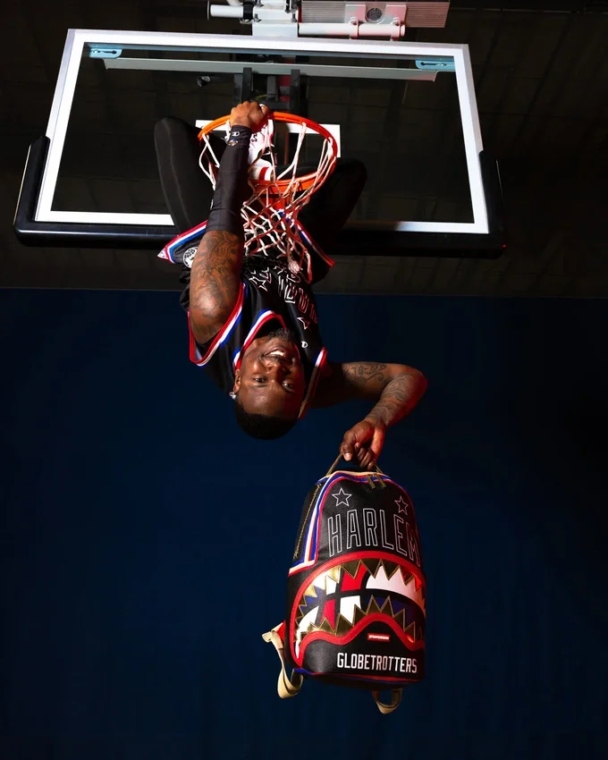 ΚΛΑΣΙΚΑ ΣΑΚΙΔΙΑ ΠΛΆΤΗΣ HARLEM GLOBETROTTERS (DLXV)
