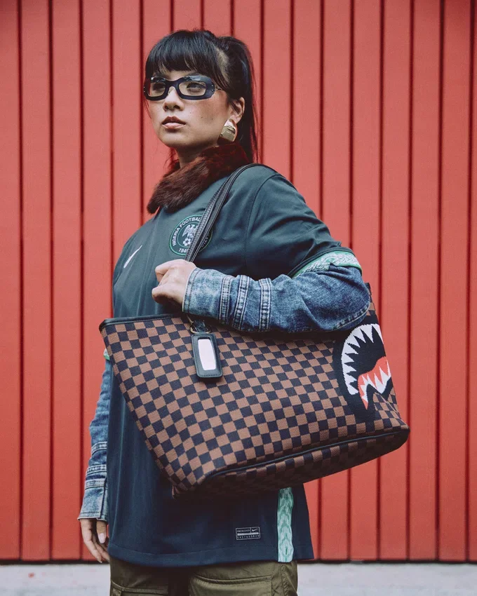 KYOTOKNIT SHARKS IN PARIS Τσάντες Tote