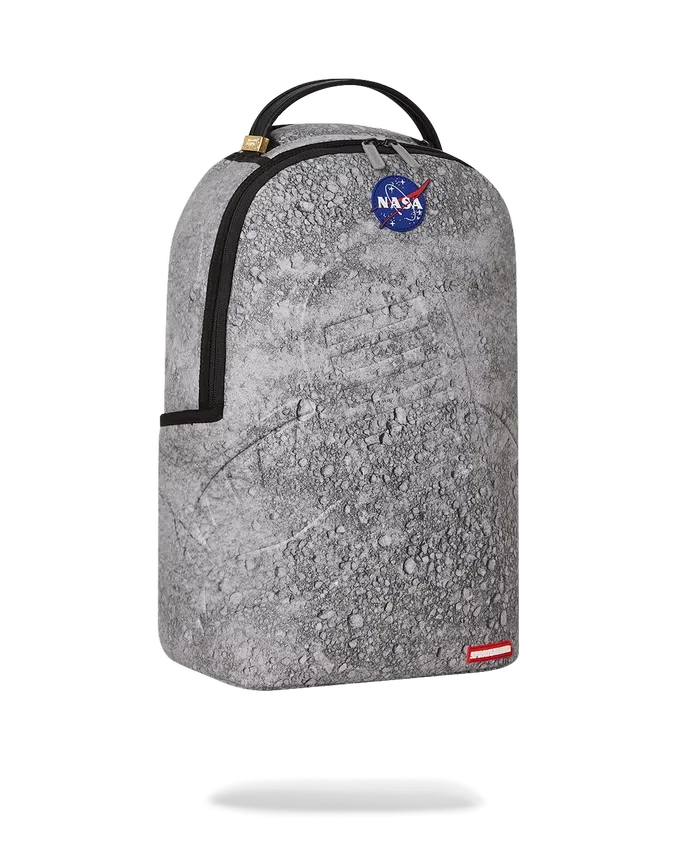 ΜΠΕΙΤΕ ΣΤΟ ΜΕΛΛΟΝ - ΣΥΝΕΡΓΑΣΙΑ ΜΕ ΤΗ NASA: MOON SHARK 3D MOLDED