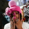 ΡΟΖ ΣΚΟΥΦΙ PUFF BEANIE ΜΕ ΜΙΚΡΟ ΑΡΚΟΥΔΑΚΙ