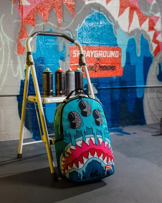Σακίδια Πλάτης DRIPS SHARKS από τη συνεργασία με τον καλλιτέχνη JORGE RODRIGUEZ