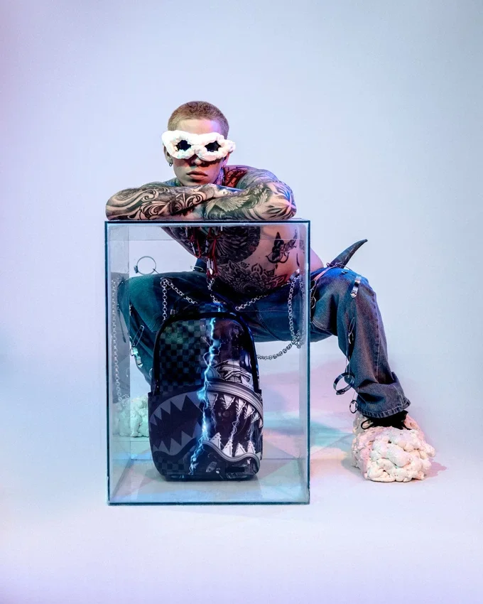 Σακίδια Πλάτης «The Undercurrent» (DLXV)