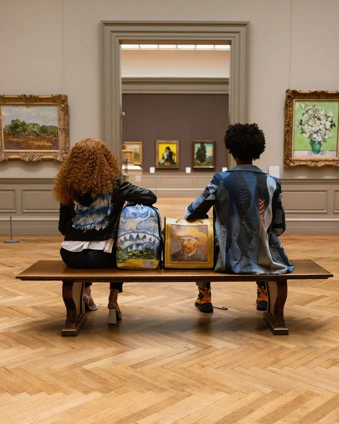 ΣΑΚΙΔΙΟ ΠΛΆΤΗΣ «MET VAN GOGH WHEAT FIELD WITH CYPRESSES»