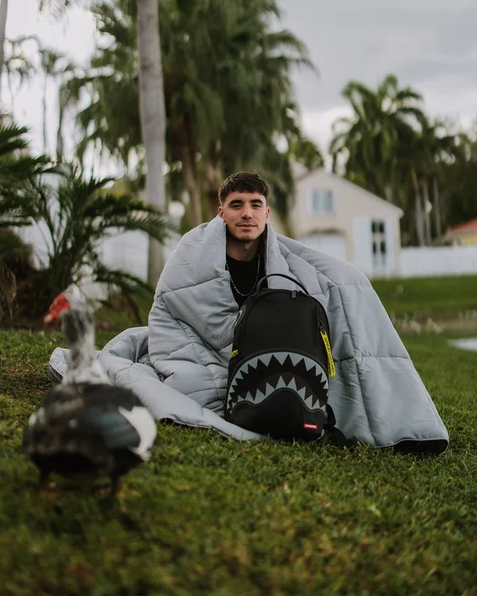 SHARK CENTRAL PARACHUTE DLX SATIN Σακίδιο Πλάτης