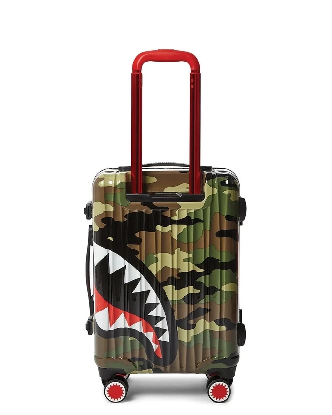 SHARKNAUTICS (Camo) 21,5” Αποσκευή