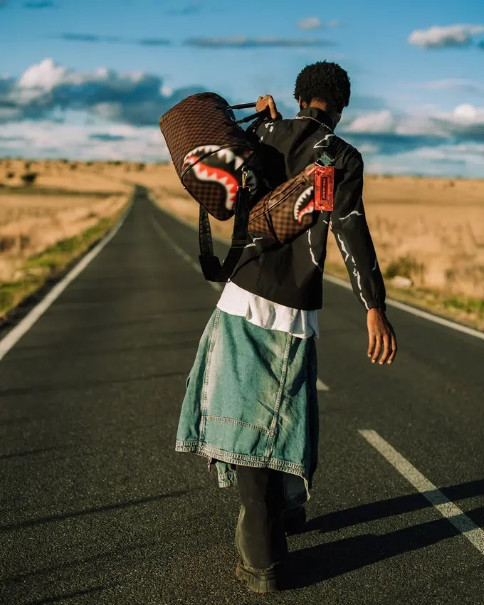 SHARKS IN PARIS BLUR EFFECT Savvy Τσάντες Χιαστί