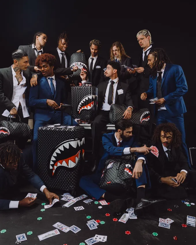 SHINOBI SHARKS IN PARIS Σάκοι