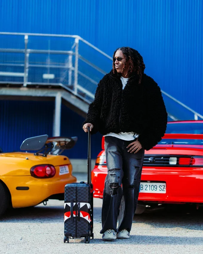 SPEED SHARK SIDE SWIPE Αποσκευή ΧΕΙΡΑΠΟΙΗΤΗ ΜΕ ΣΚΛΗΡΟ ΚΕΛΥΦΟΣ