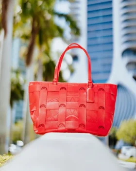 SUPER HOT FIRE CLASSIC Τσάντες Tote