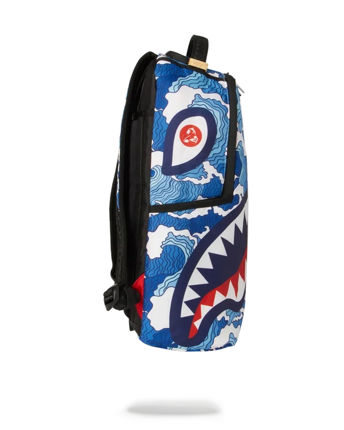 THE SHARK WAVE (κατασκευασμένο από 100% ανακυκλωμένα πλαστικά μπουκάλια από τον ωκεανό)